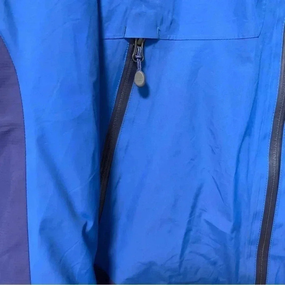 L.L.  Bean blue navy 3 in 1 jacket - Picture 6 of 16